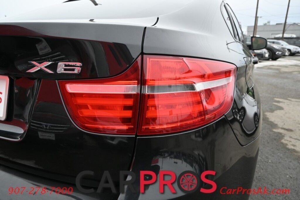 2013 BMW X6 xDrive35i - AWD - Premium & Cold Weather Pkg - Front & Rear Heated Leather Seats - Heated Steering Wheel - Push To Start - Navigation - Backup Camera - Bluetooth - Sunroof Anchorage AK