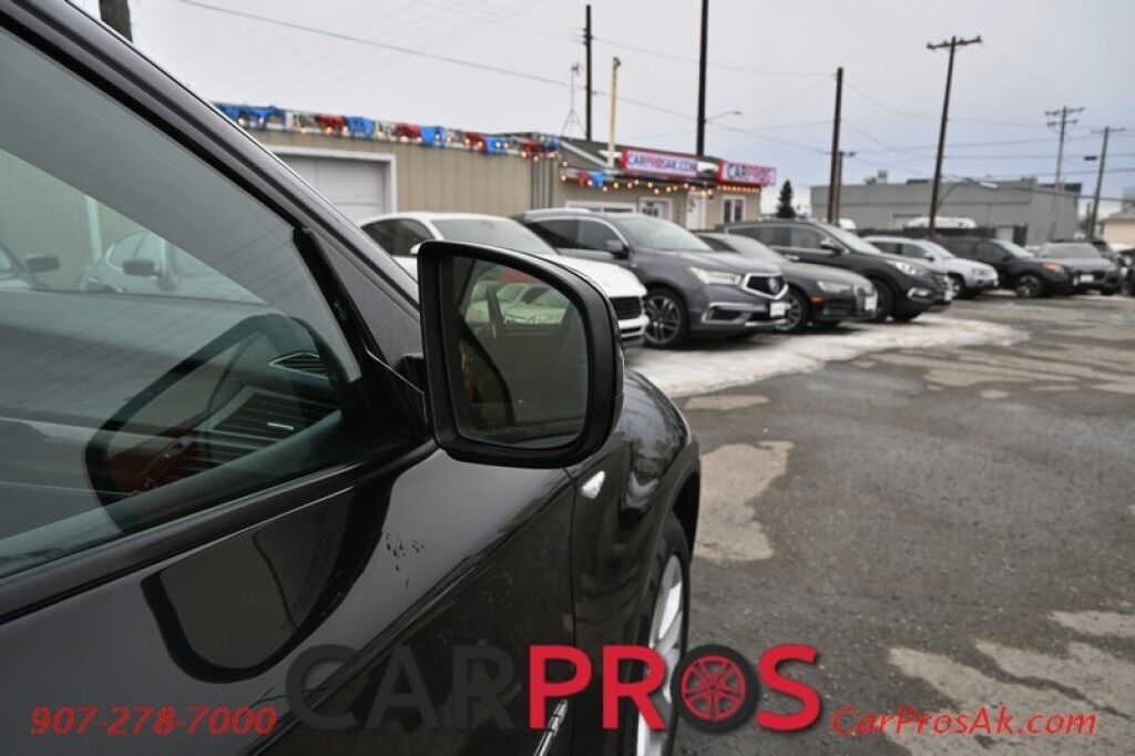 2013 BMW X6 xDrive35i - AWD - Premium & Cold Weather Pkg - Front & Rear Heated Leather Seats - Heated Steering Wheel - Push To Start - Navigation - Backup Camera - Bluetooth - Sunroof Anchorage AK