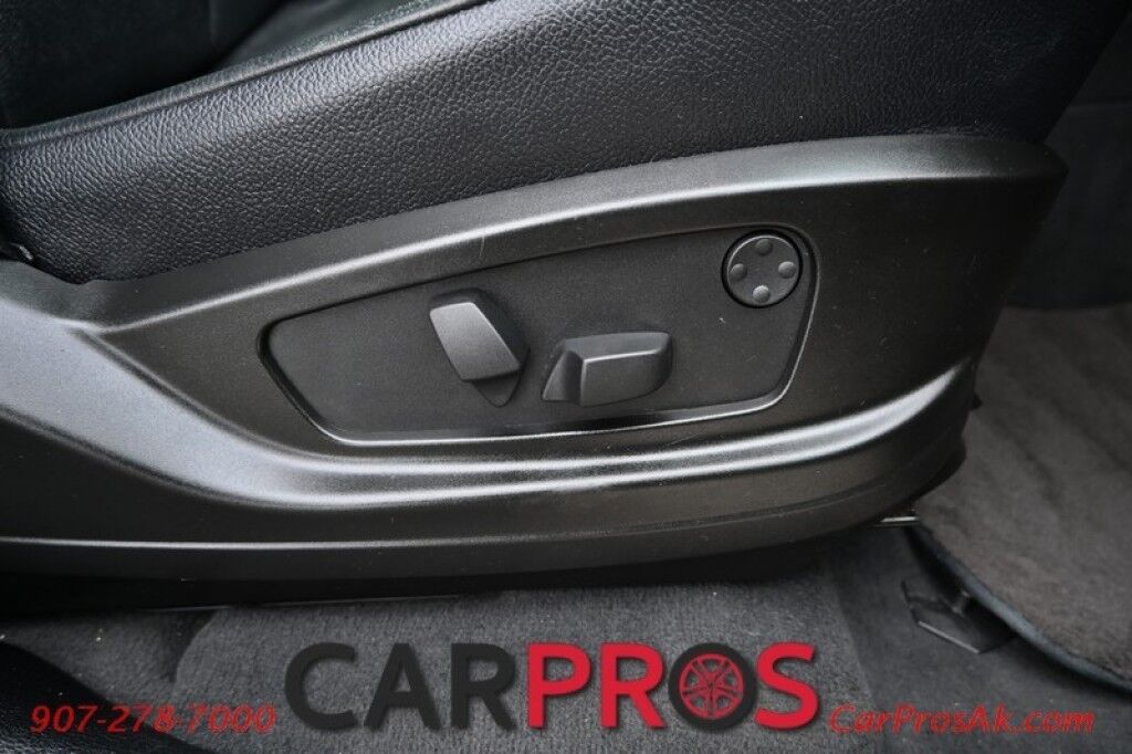 2013 BMW X6 xDrive35i - AWD - Premium & Cold Weather Pkg - Front & Rear Heated Leather Seats - Heated Steering Wheel - Push To Start - Navigation - Backup Camera - Bluetooth - Sunroof Anchorage AK