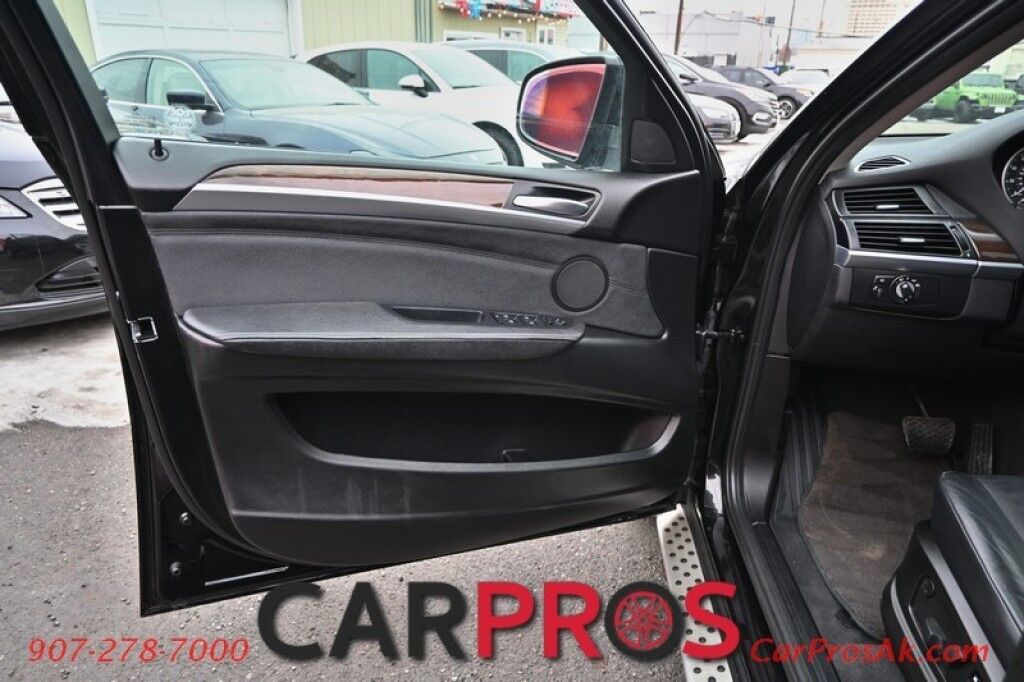 2013 BMW X6 xDrive35i - AWD - Premium & Cold Weather Pkg - Front & Rear Heated Leather Seats - Heated Steering Wheel - Push To Start - Navigation - Backup Camera - Bluetooth - Sunroof Anchorage AK