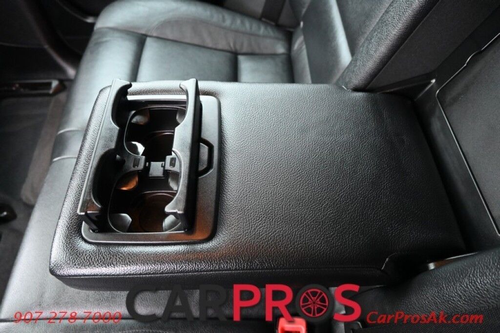 2013 BMW X6 xDrive35i - AWD - Premium & Cold Weather Pkg - Front & Rear Heated Leather Seats - Heated Steering Wheel - Push To Start - Navigation - Backup Camera - Bluetooth - Sunroof Anchorage AK