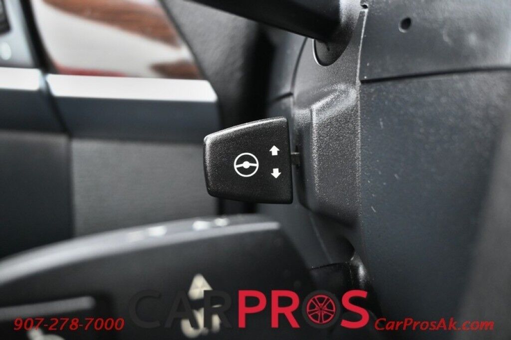 2013 BMW X6 xDrive35i - AWD - Premium & Cold Weather Pkg - Front & Rear Heated Leather Seats - Heated Steering Wheel - Push To Start - Navigation - Backup Camera - Bluetooth - Sunroof Anchorage AK