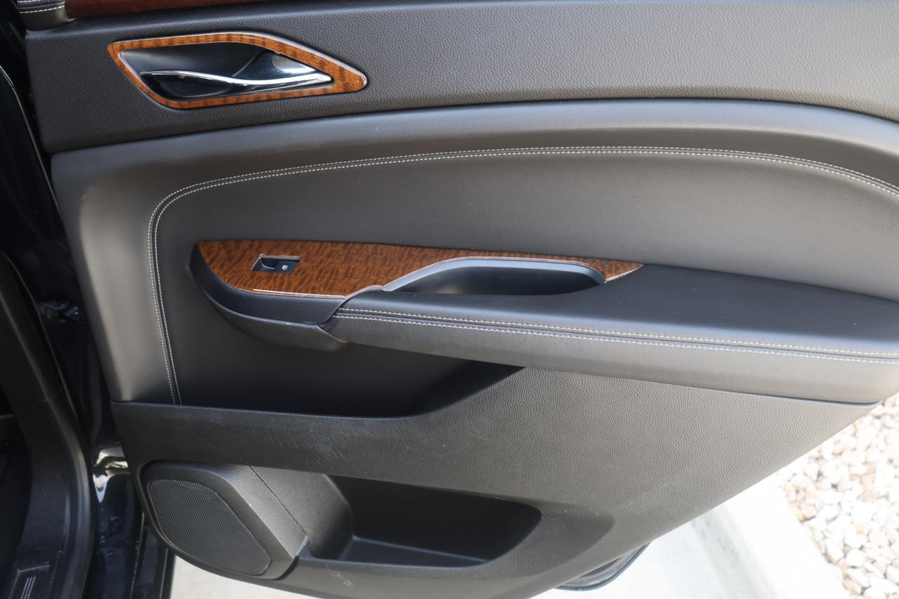 2013 CADILLAC SRX PERFORMANCE COLLECTION Houston TX