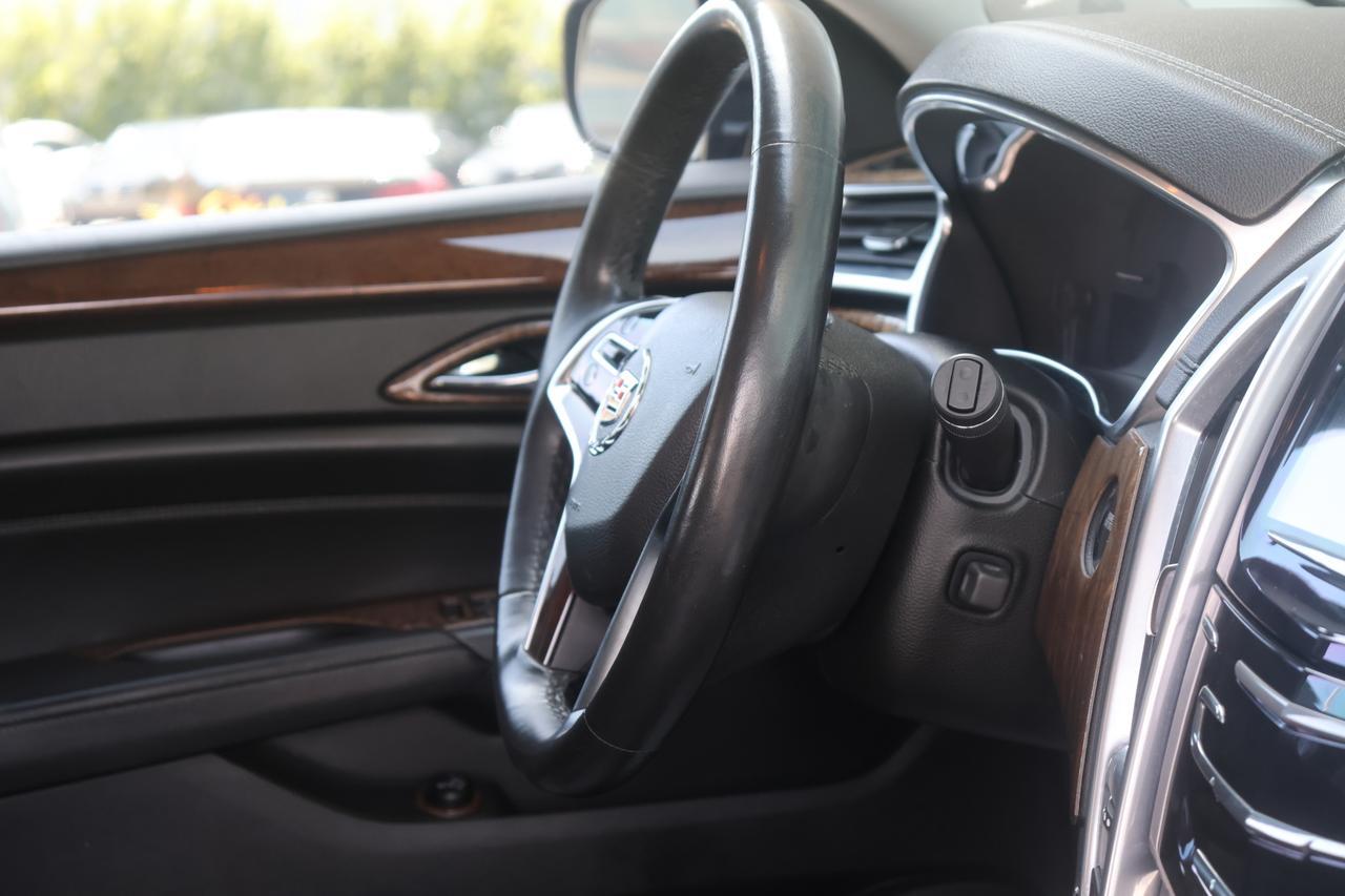 2013 CADILLAC SRX PERFORMANCE COLLECTION Houston TX