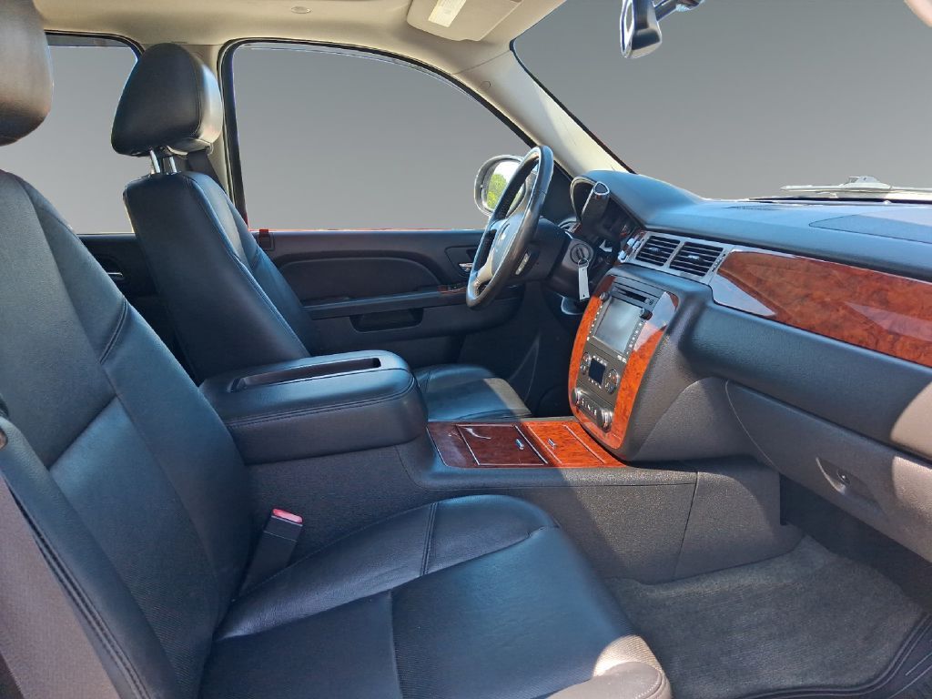 2013 CHEVROLET AVALANCHE LTZ Toledo OH