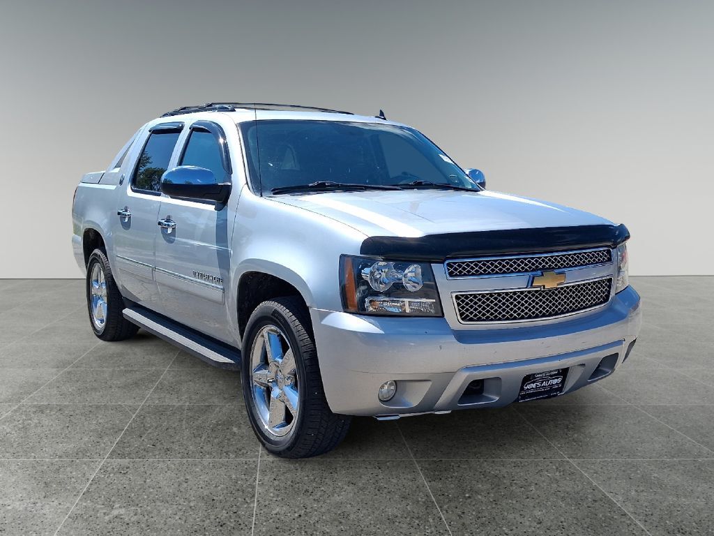 2013 CHEVROLET AVALANCHE LTZ Toledo OH
