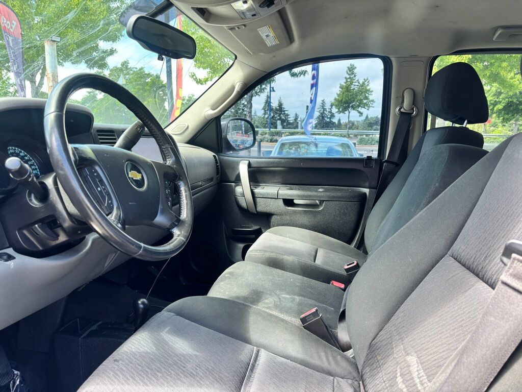 2013 CHEVROLET SILVERADO 1500 LS Des Moines WA