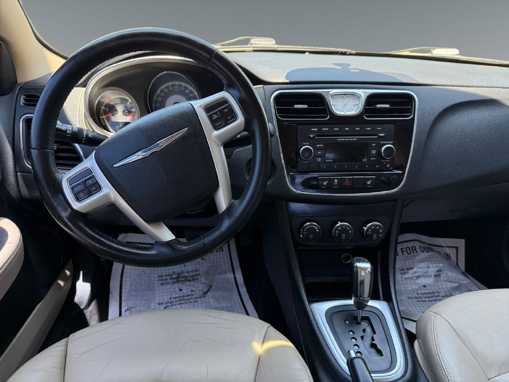 2013 CHRYSLER 200 LIMITED Toledo OH