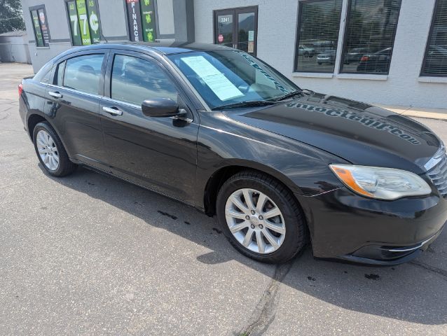 2013 CHRYSLER 200 Touring