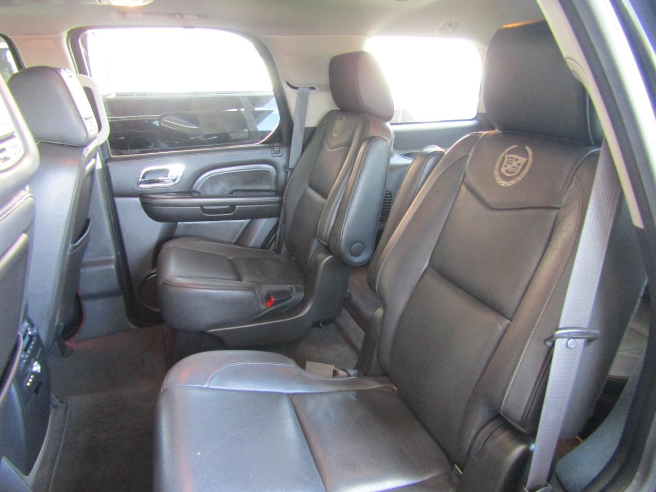 2013 Cadillac Escalade AWD 4dr Platinum Edition Grand Prairie TX