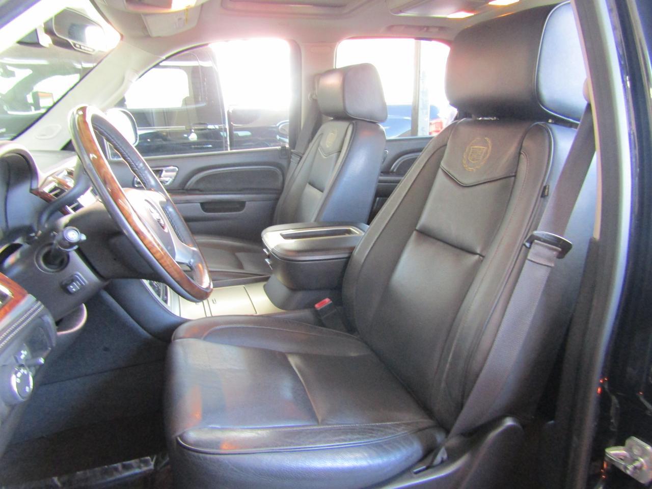 2013 Cadillac Escalade AWD 4dr Platinum Edition Grand Prairie TX