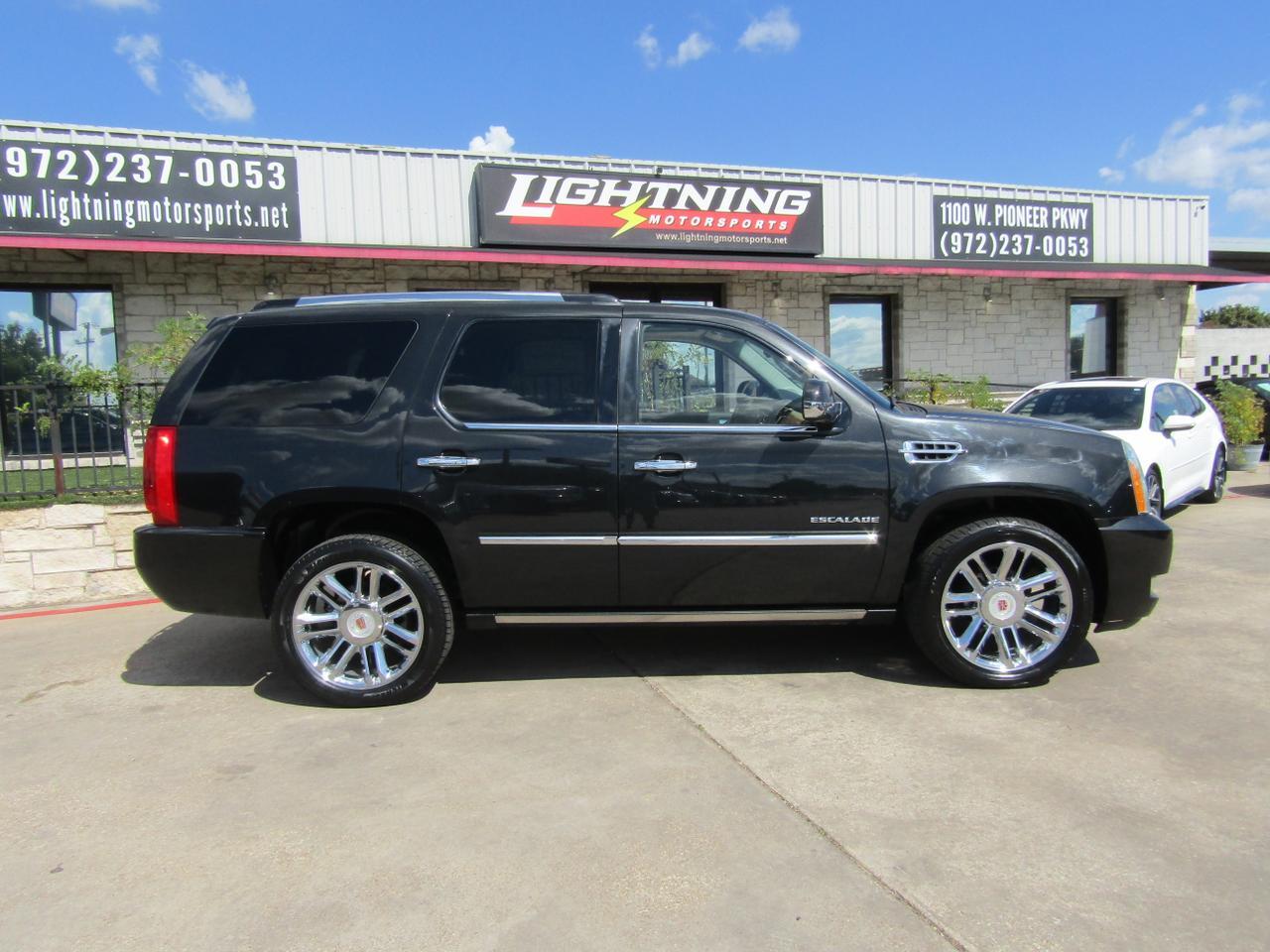 2013 Cadillac Escalade Platinum photo 4