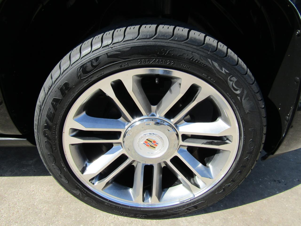 2013 Cadillac Escalade AWD 4dr Premium Grand Prairie TX