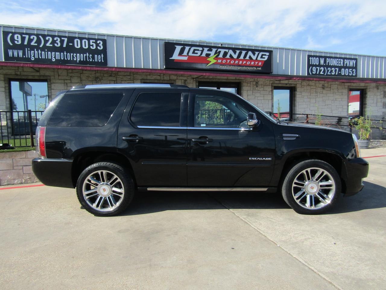 2013 Cadillac Escalade AWD 4dr Premium Grand Prairie TX