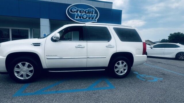 2013 Cadillac Escalade Base