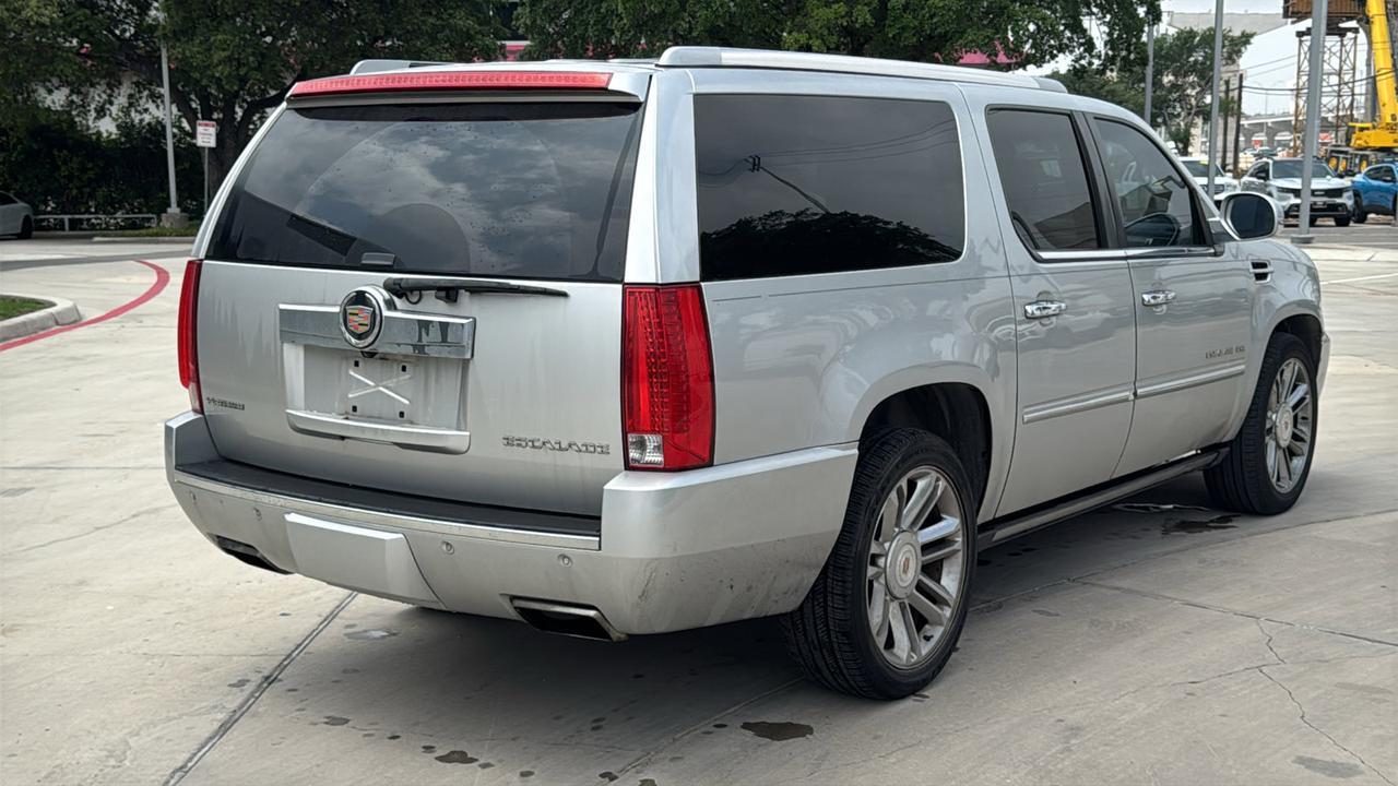 2013 Cadillac Escalade ESV Platinum Edition  Selma TX