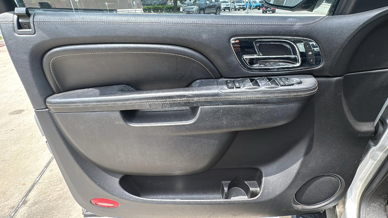 2013 Cadillac Escalade ESV Platinum Edition  Selma TX