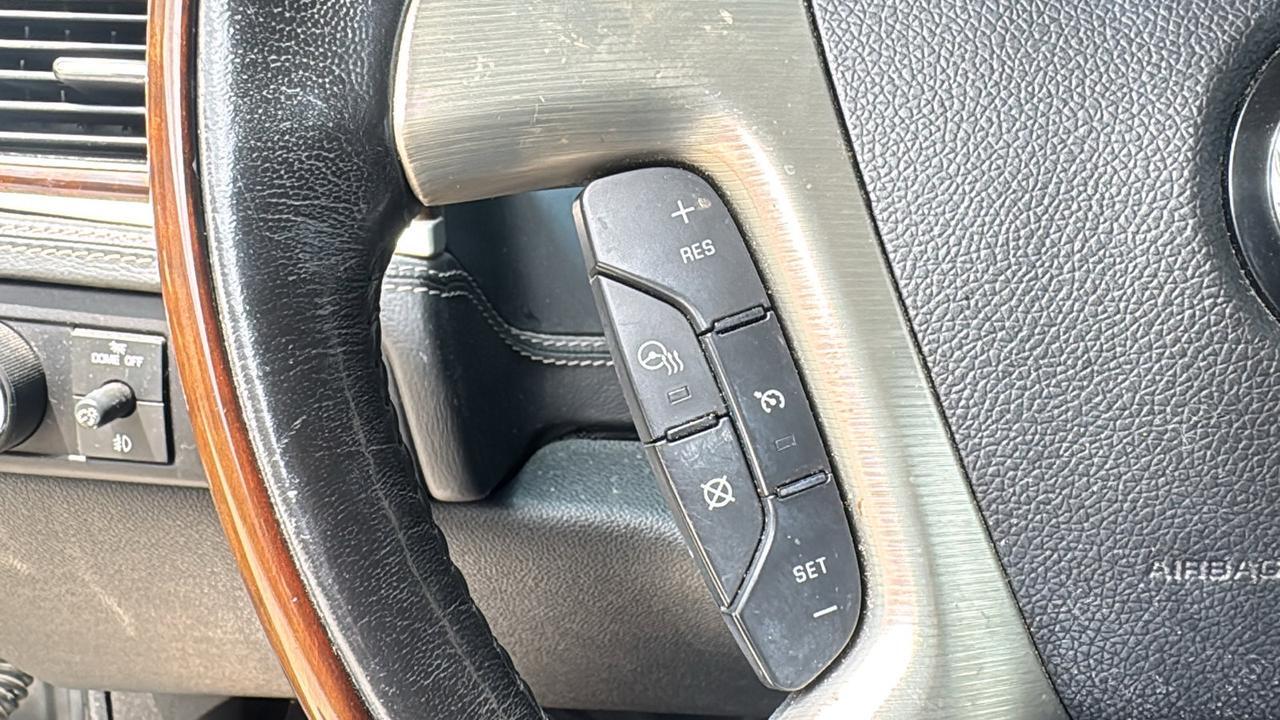 2013 Cadillac Escalade ESV Platinum Edition  Selma TX