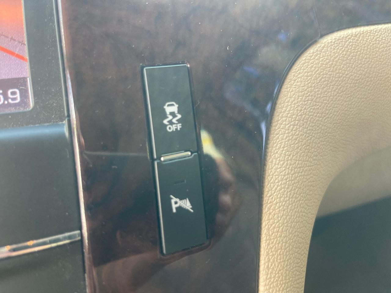 2013 Cadillac Escalade LOW MILES 62,315 PEARL WHITE Pompano Beach FL