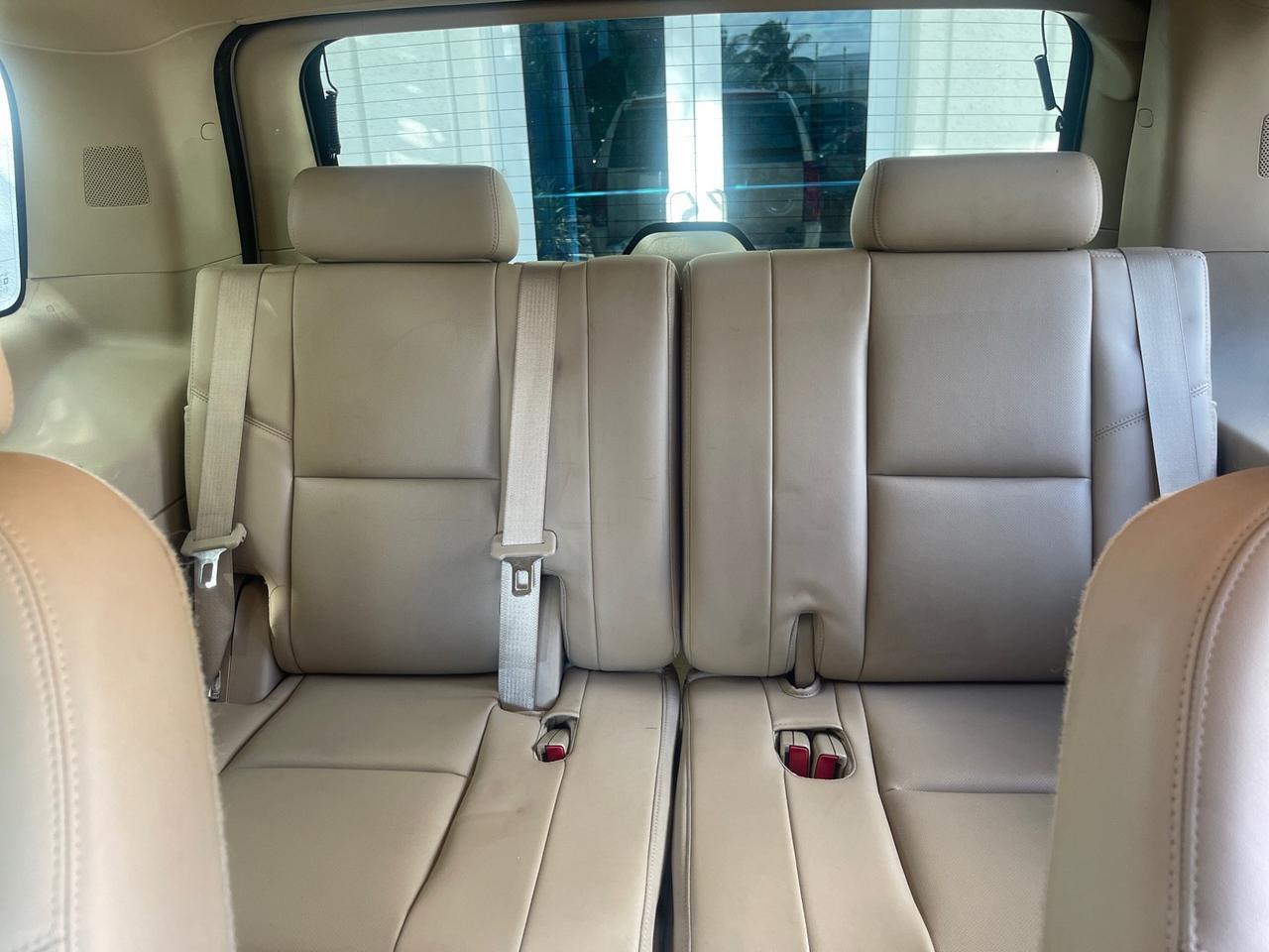 2013 Cadillac Escalade LOW MILES 62,315 PEARL WHITE Pompano Beach FL