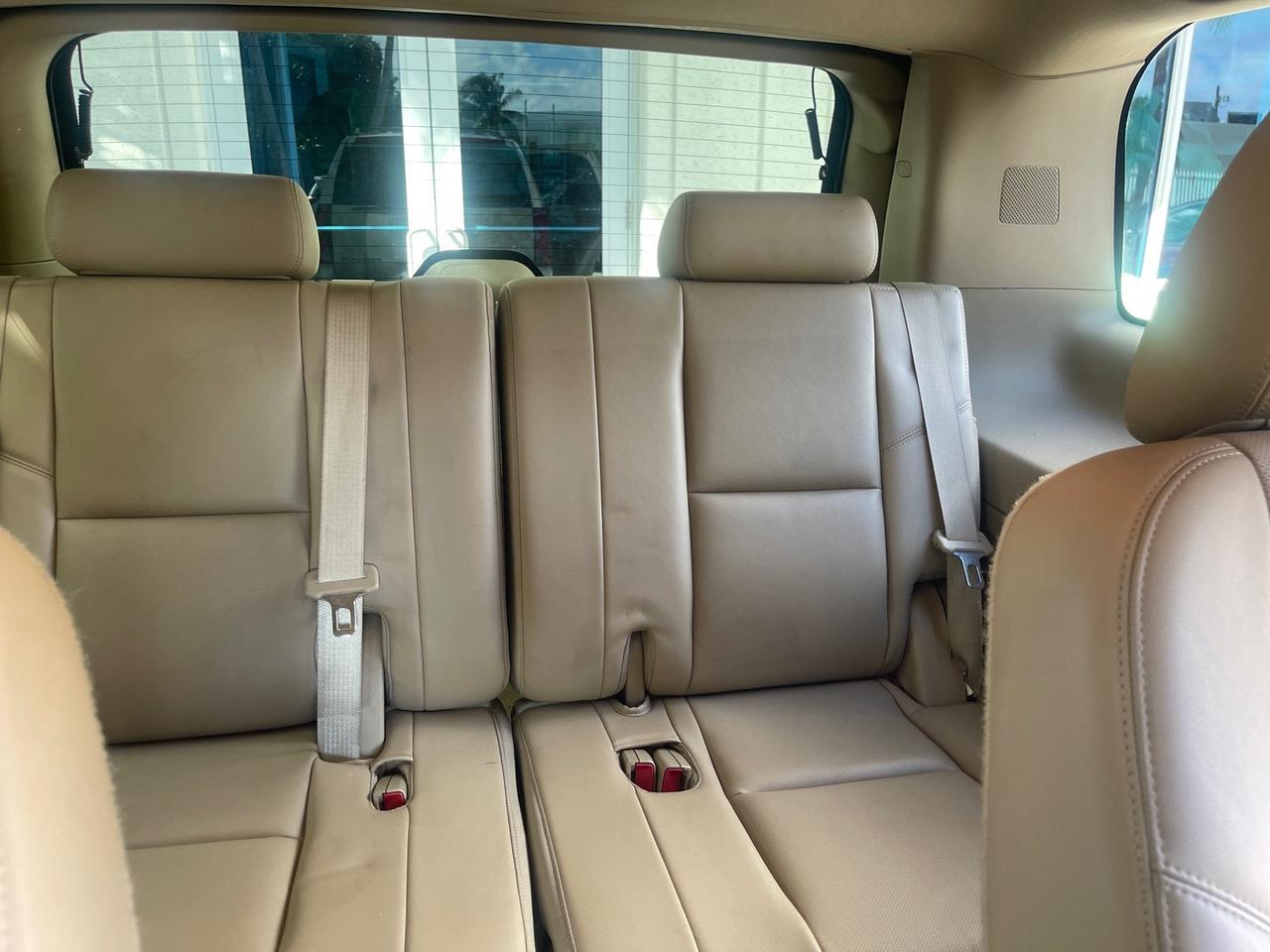 2013 Cadillac Escalade LOW MILES 62,315 PEARL WHITE Pompano Beach FL