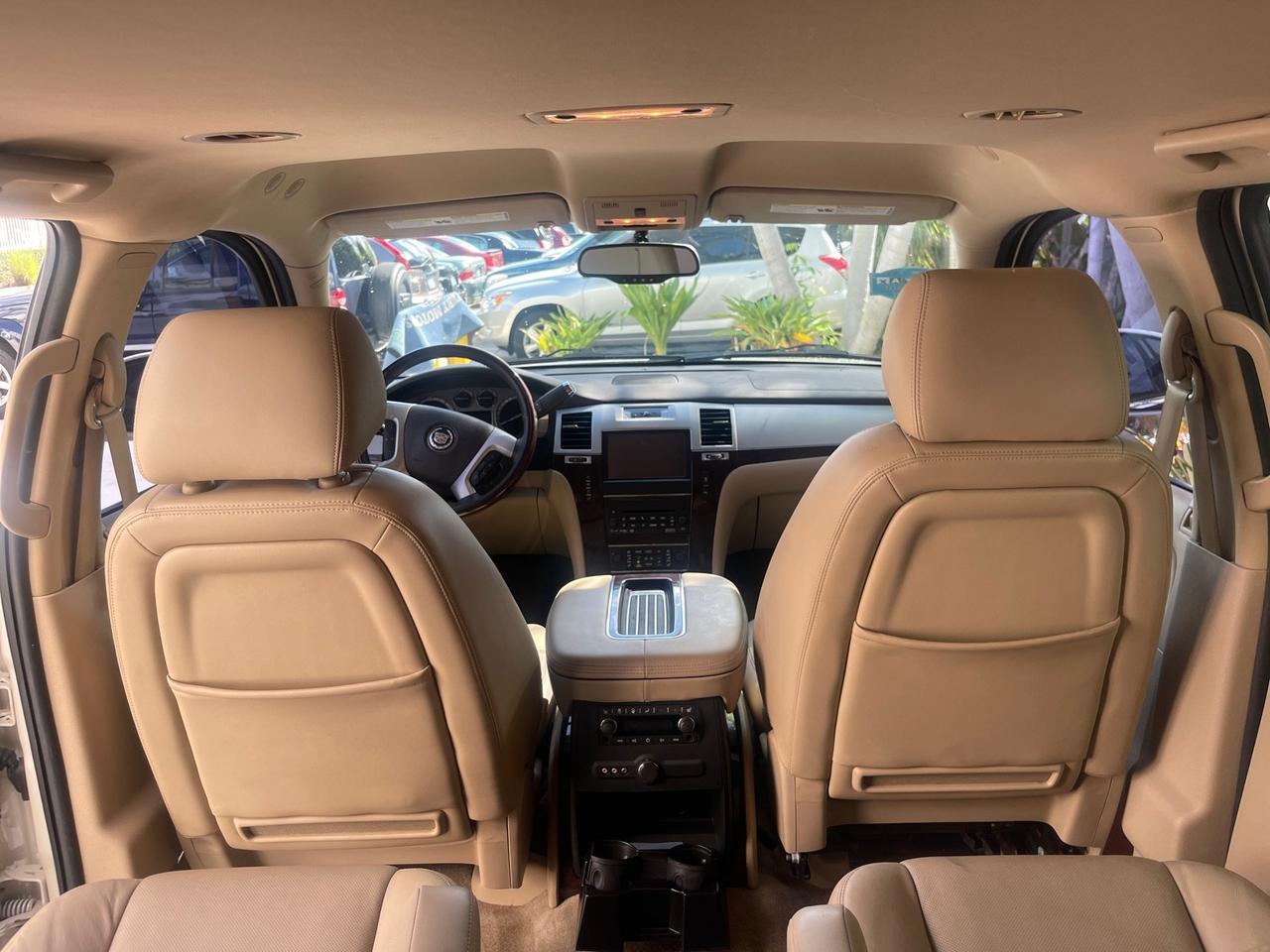 2013 Cadillac Escalade LOW MILES 62,315 PEARL WHITE Pompano Beach FL
