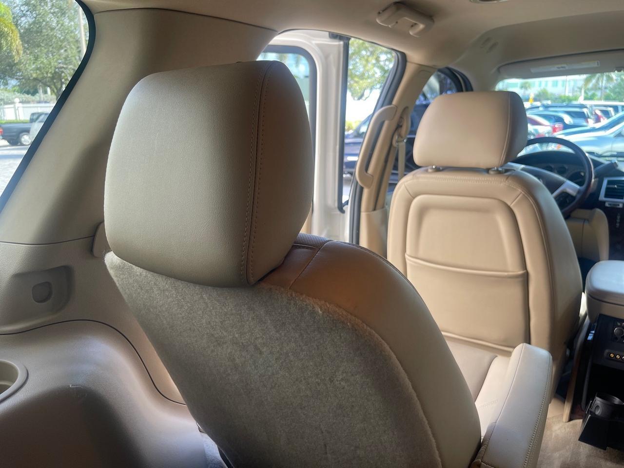 2013 Cadillac Escalade LOW MILES 62,315 PEARL WHITE Pompano Beach FL