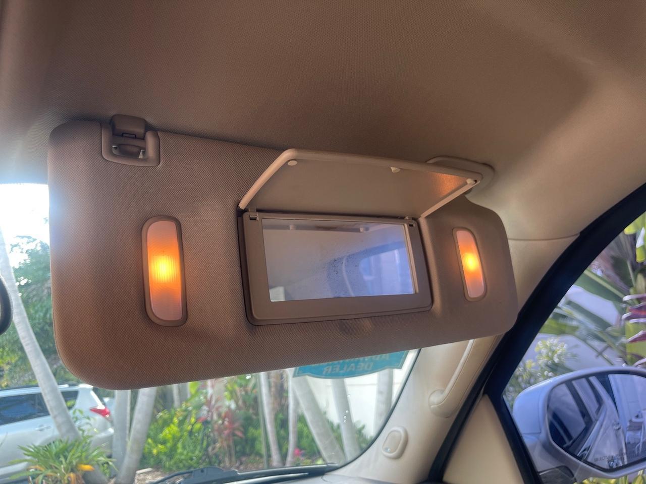 2013 Cadillac Escalade LOW MILES 62,315 PEARL WHITE Pompano Beach FL