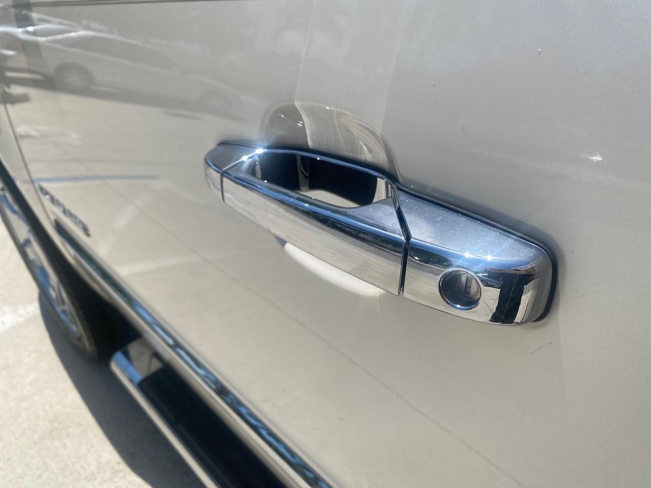 2013 Cadillac Escalade Luxury 1 OWNER LOW MILES 68,274 Pompano Beach FL