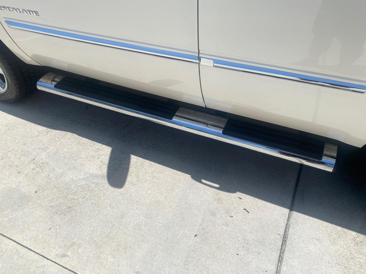 2013 Cadillac Escalade Luxury 1 OWNER LOW MILES 68,274 Pompano Beach FL