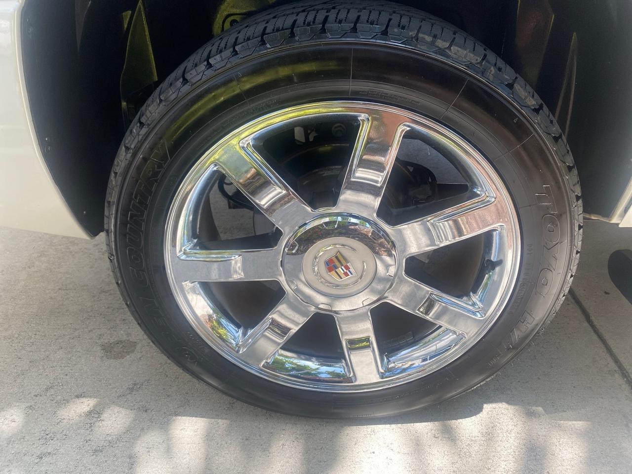 2013 Cadillac Escalade Luxury 1 OWNER LOW MILES 68,274 Pompano Beach FL