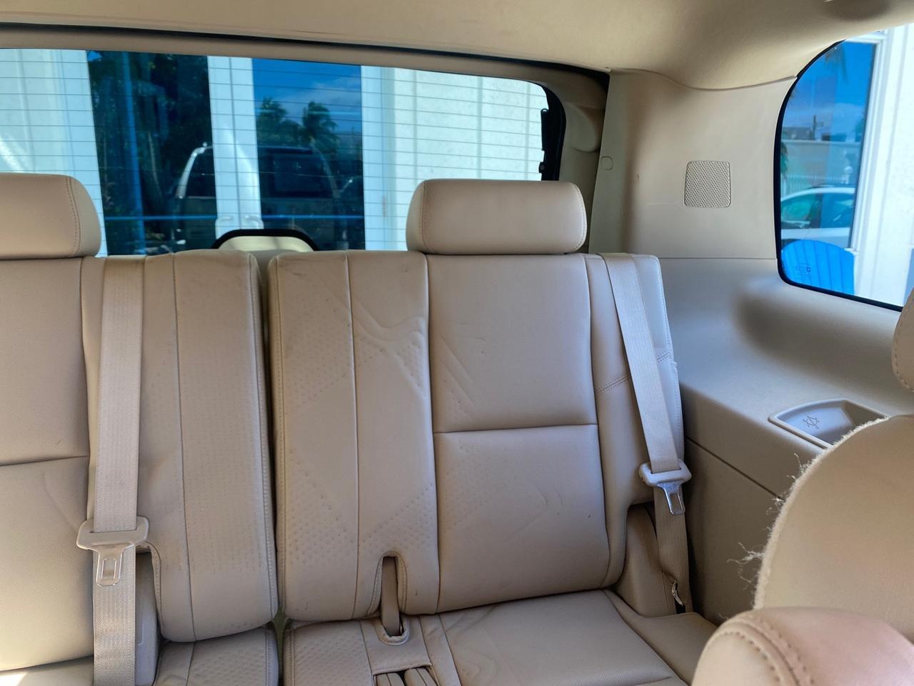 2013 Cadillac Escalade Luxury 1 OWNER LOW MILES 70,251 Pompano Beach FL