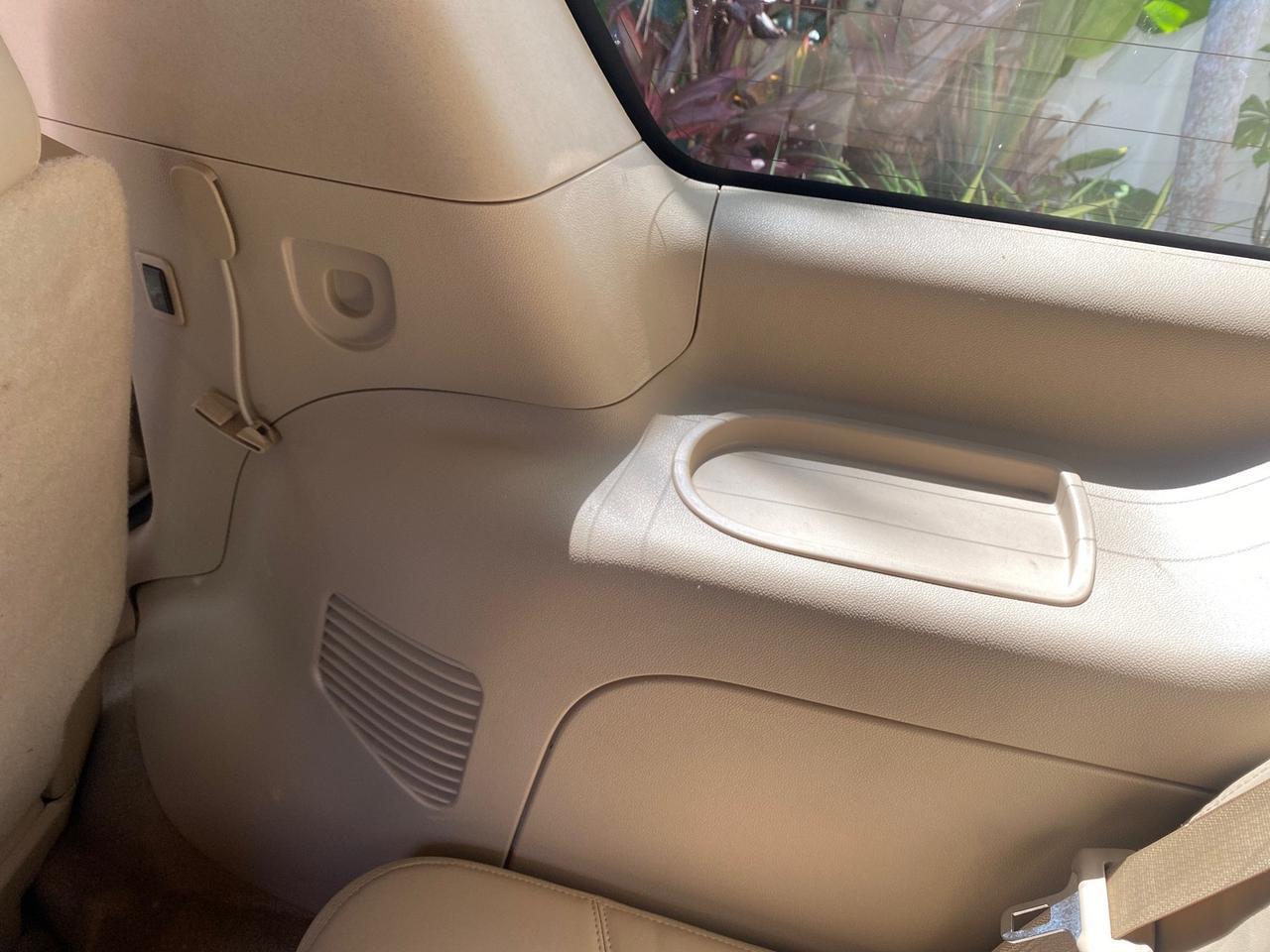 2013 Cadillac Escalade Luxury 1 OWNER LOW MILES 70,251 Pompano Beach FL