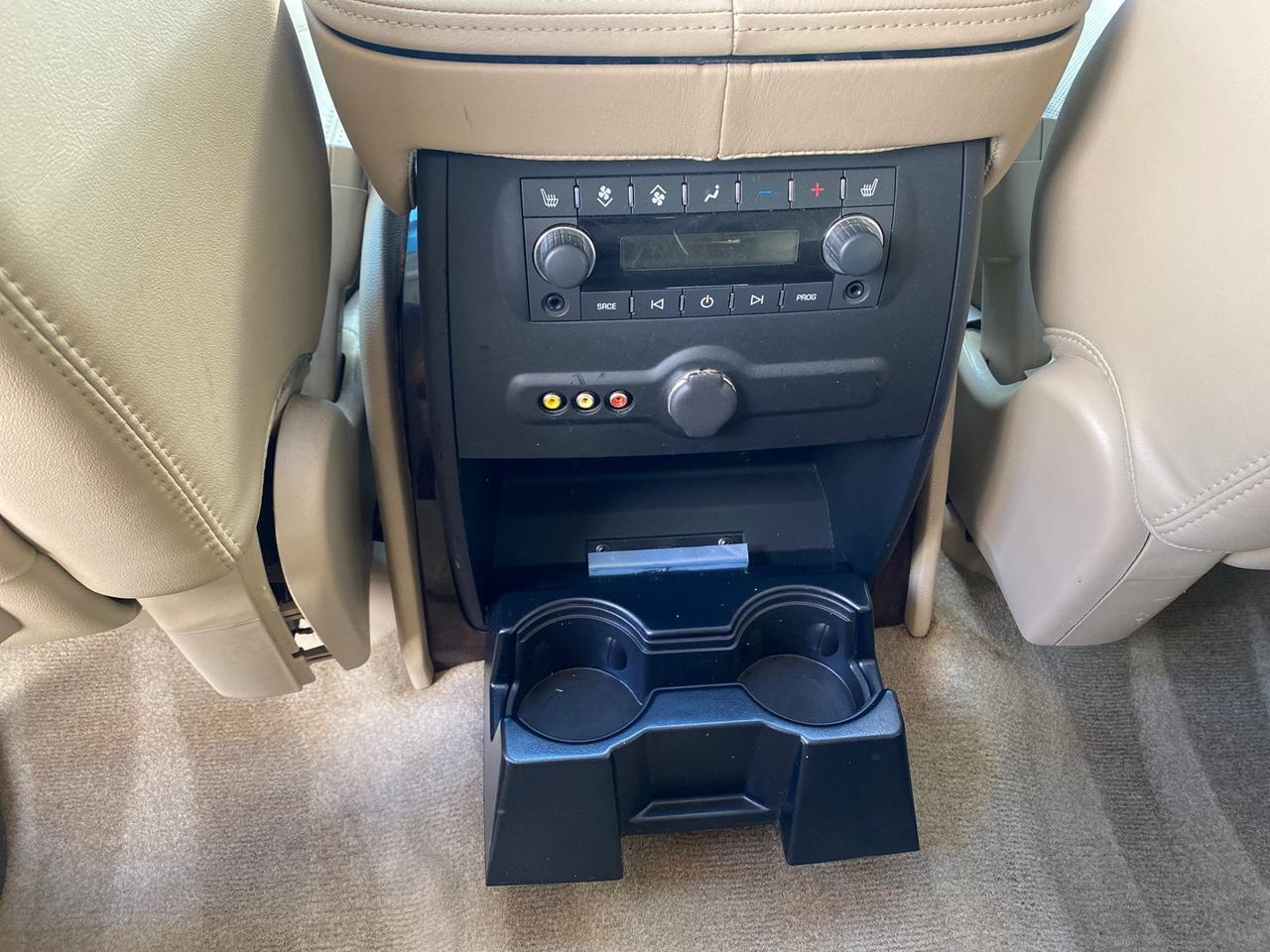 2013 Cadillac Escalade Luxury 1 OWNER LOW MILES 70,251 Pompano Beach FL