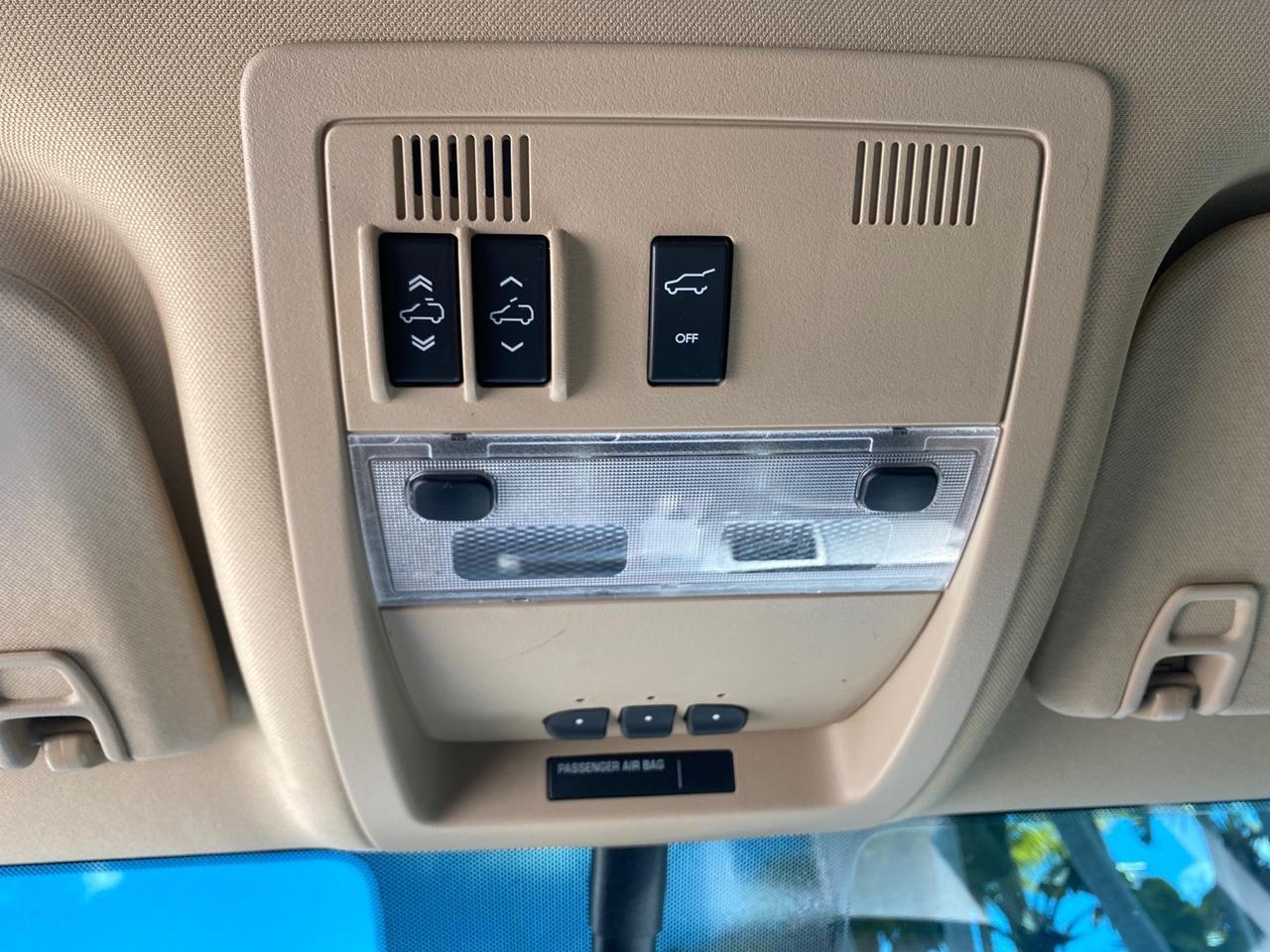 2013 Cadillac Escalade Luxury 1 OWNER LOW MILES 70,251 Pompano Beach FL