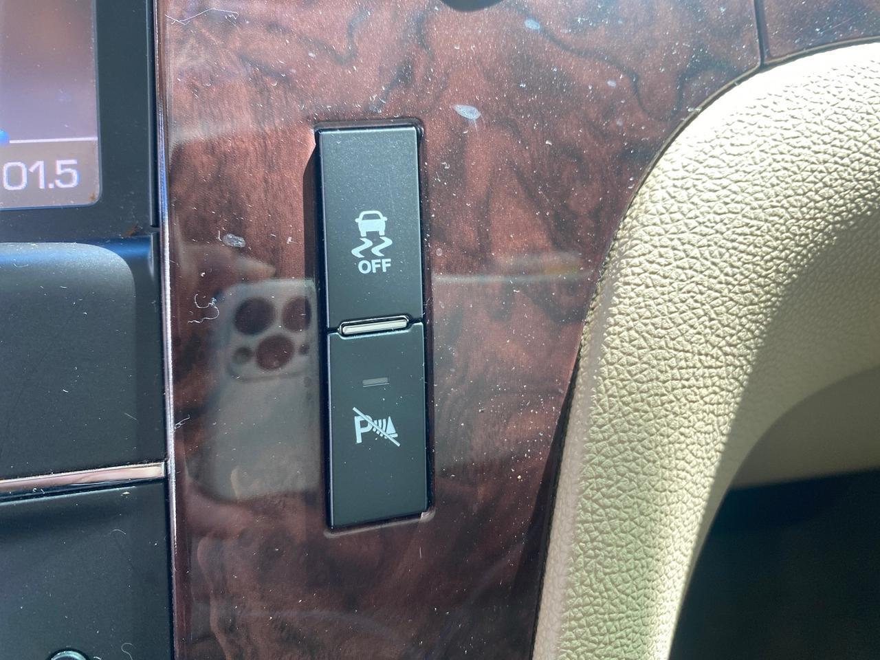 2013 Cadillac Escalade Luxury 1 OWNER LOW MILES 70,251 Pompano Beach FL