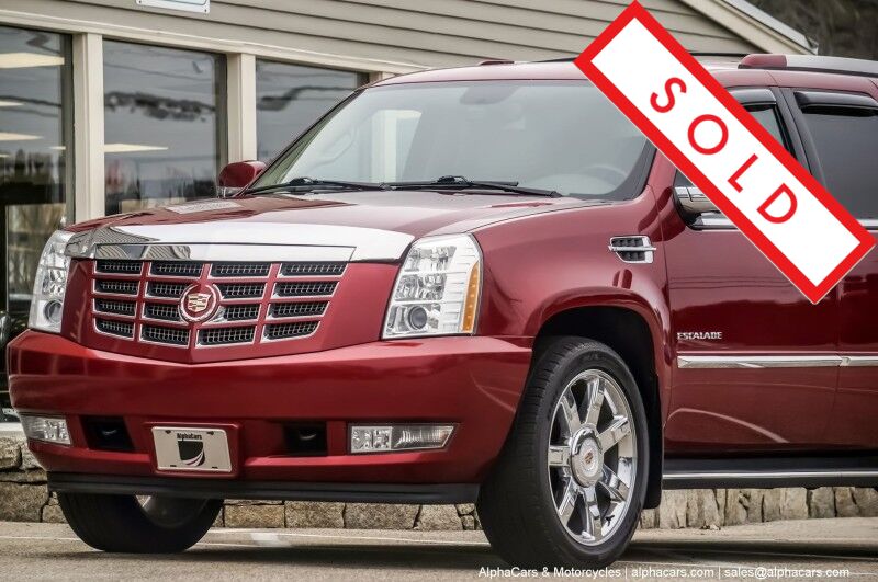 2013 Cadillac Escalade Luxury AWD Boston MA