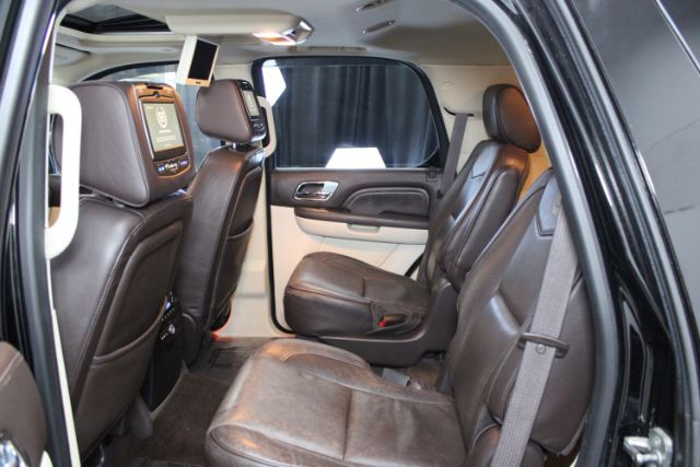 2013 Cadillac Escalade Platinum Edition Chantilly VA