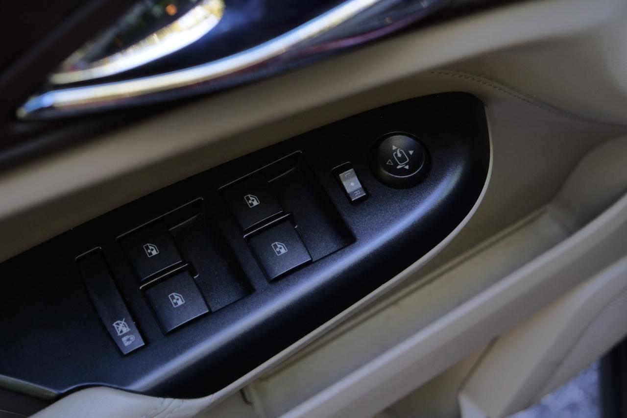2013 Cadillac SRX Performance Collection / Heated Front Seats High Point NC