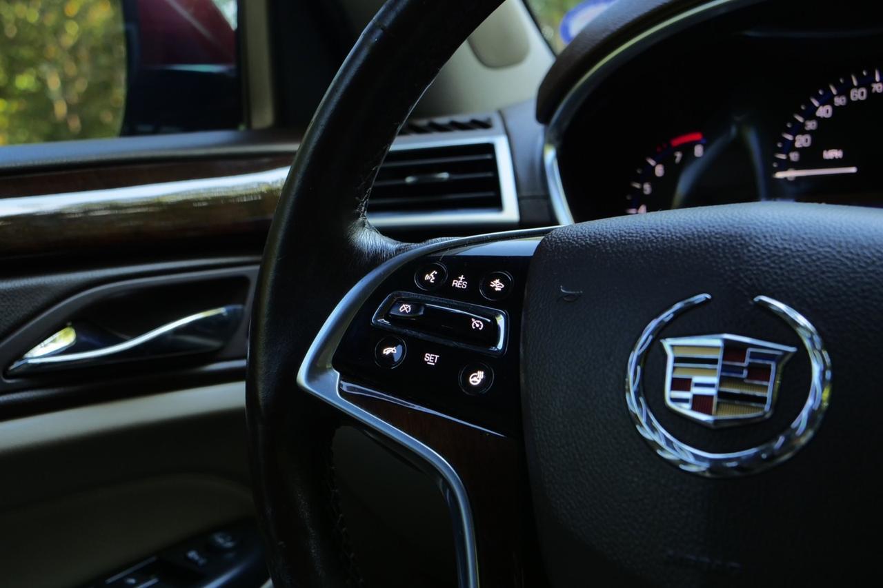 2013 Cadillac SRX Performance Collection / Heated Front Seats High Point NC