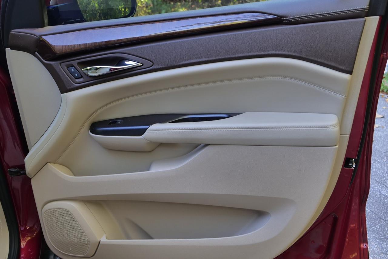 2013 Cadillac SRX Performance Collection / Heated Front Seats High Point NC