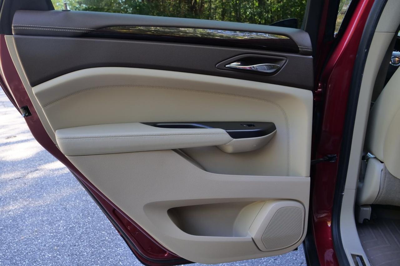 2013 Cadillac SRX Performance Collection / Heated Front Seats High Point NC
