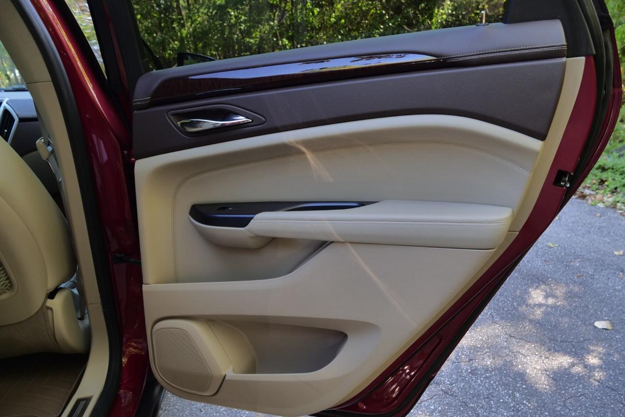 2013 Cadillac SRX Performance Collection / Heated Front Seats High Point NC