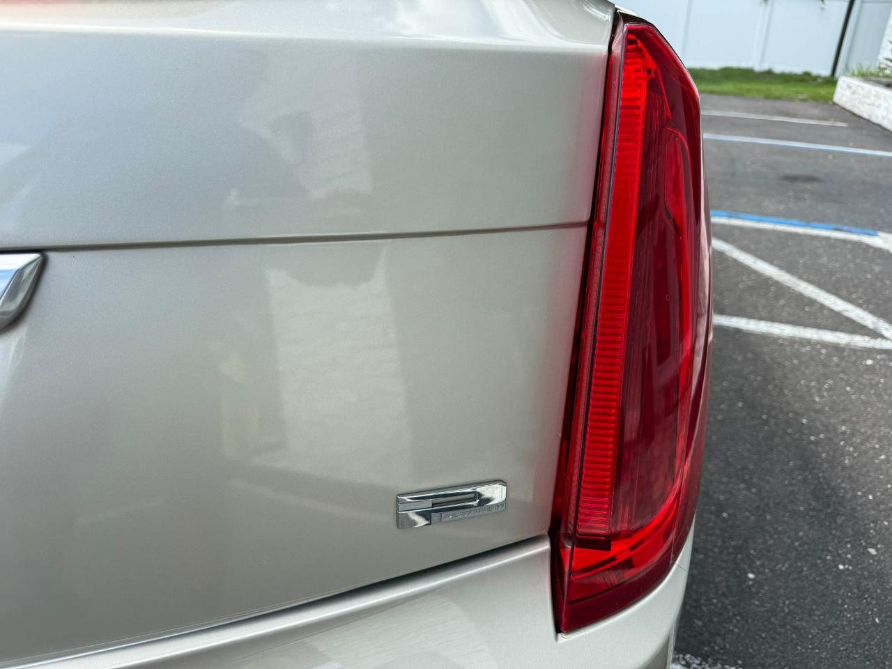 2013 Cadillac XTS 4dr Sdn Platinum AWD Jacksonville FL