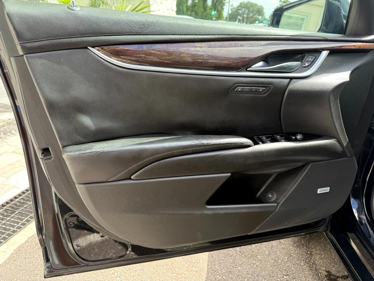 2013 Cadillac XTS 4dr Sdn Premium FWD Jacksonville FL