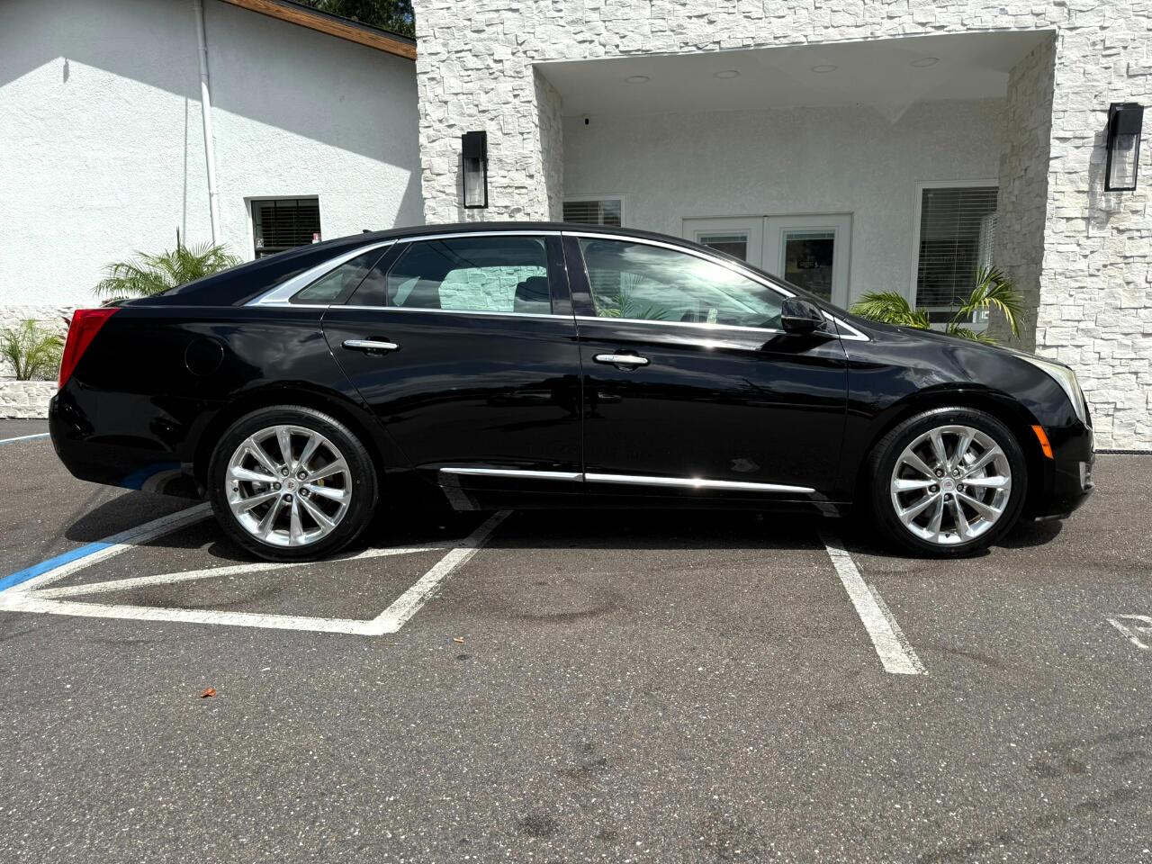 2013 Cadillac XTS 4dr Sdn Premium FWD Jacksonville FL