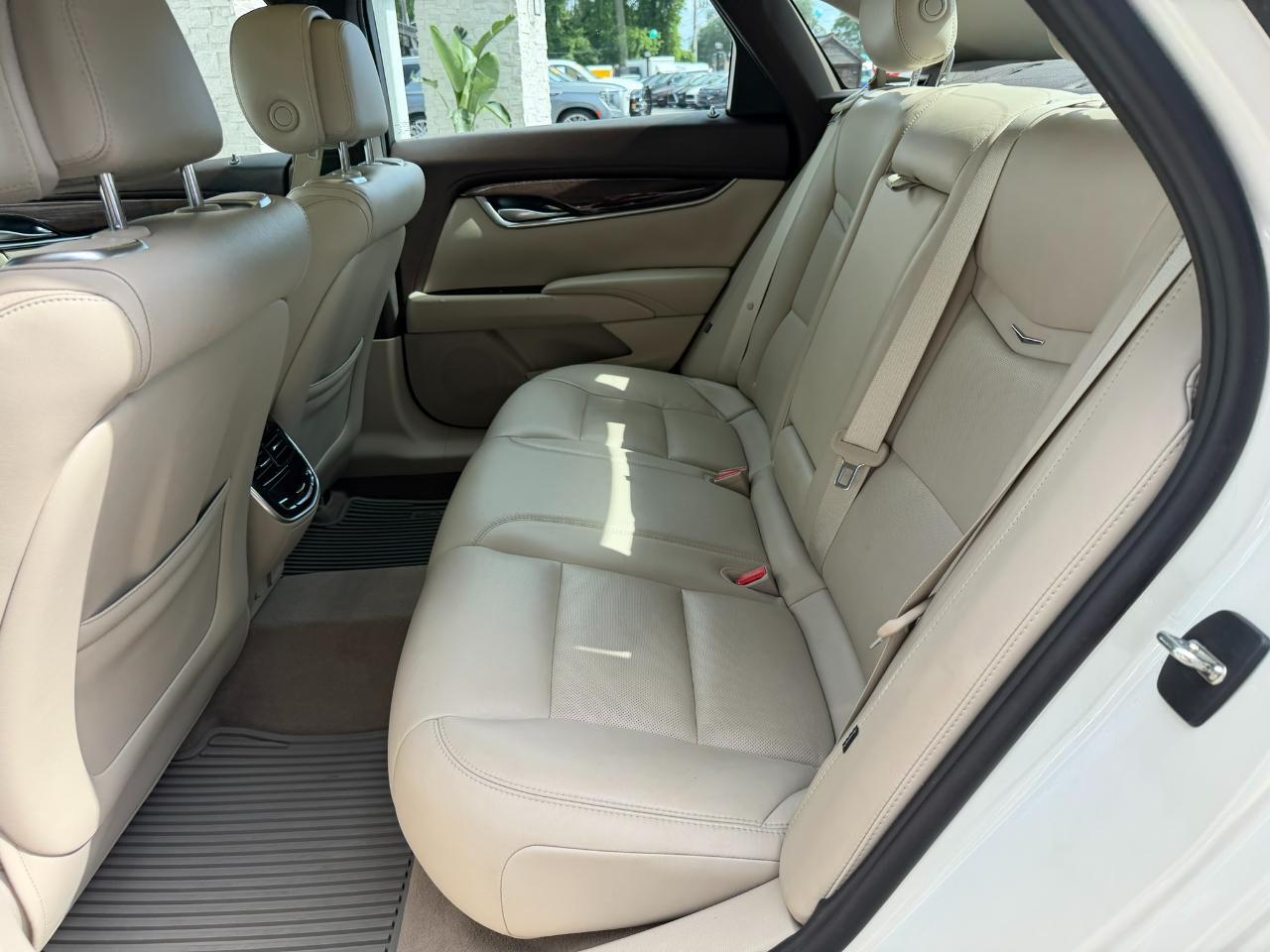 2013 Cadillac XTS 4dr Sdn Premium FWD Jacksonville FL