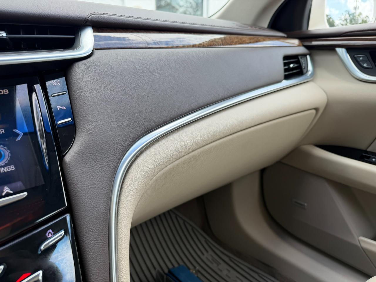 2013 Cadillac XTS 4dr Sdn Premium FWD Jacksonville FL