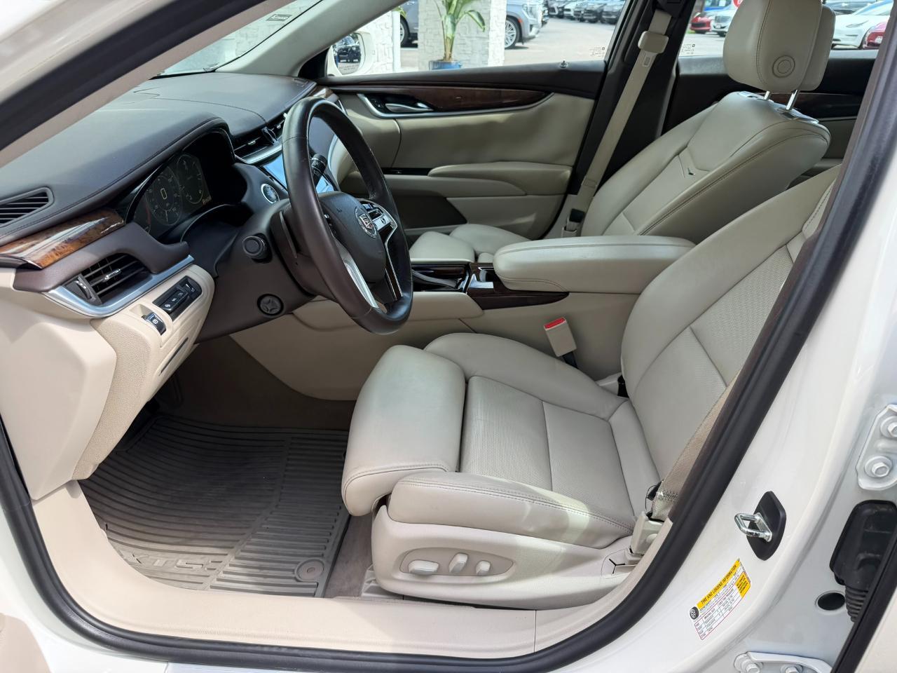 2013 Cadillac XTS 4dr Sdn Premium FWD Jacksonville FL