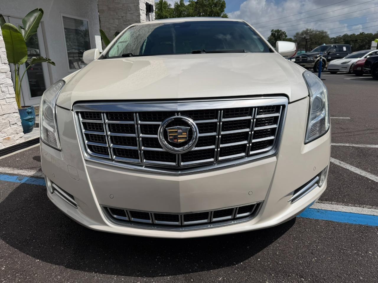 2013 Cadillac XTS 4dr Sdn Premium FWD Jacksonville FL